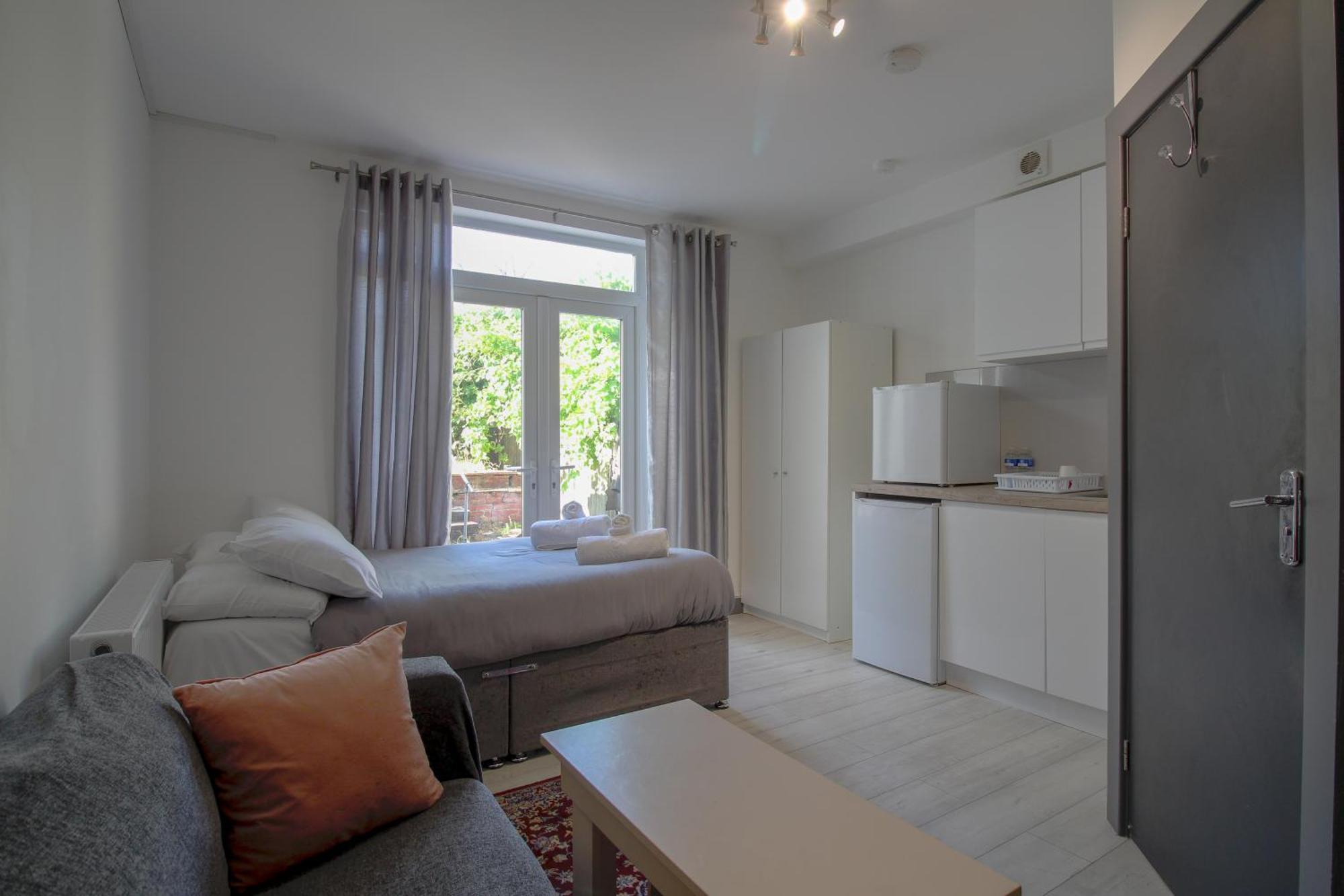 Double Modern Studio London Apartment Luaran gambar